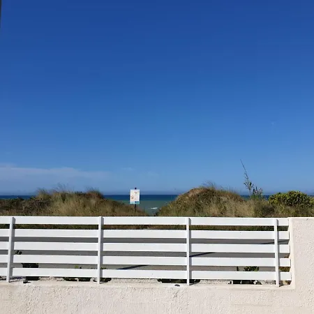 Oneiro Fronte Mare * 圣玛丽亚德尔法加洛
