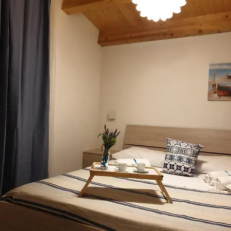 Casa vacanze Oneiro Fronte Mare Santa Maria del Focallo